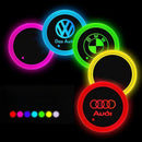 Porta-copos LED Automotivo 7 Cores com Carregamento USB e Sensor de Vibração 2 Peças